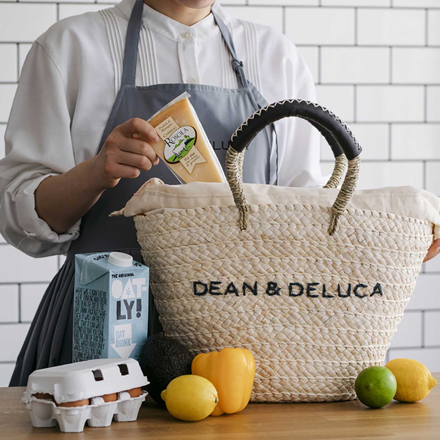 急げ！即完売の”DEAN & DELUCA × BEAMS”保冷カゴバッグの新型が再入荷 